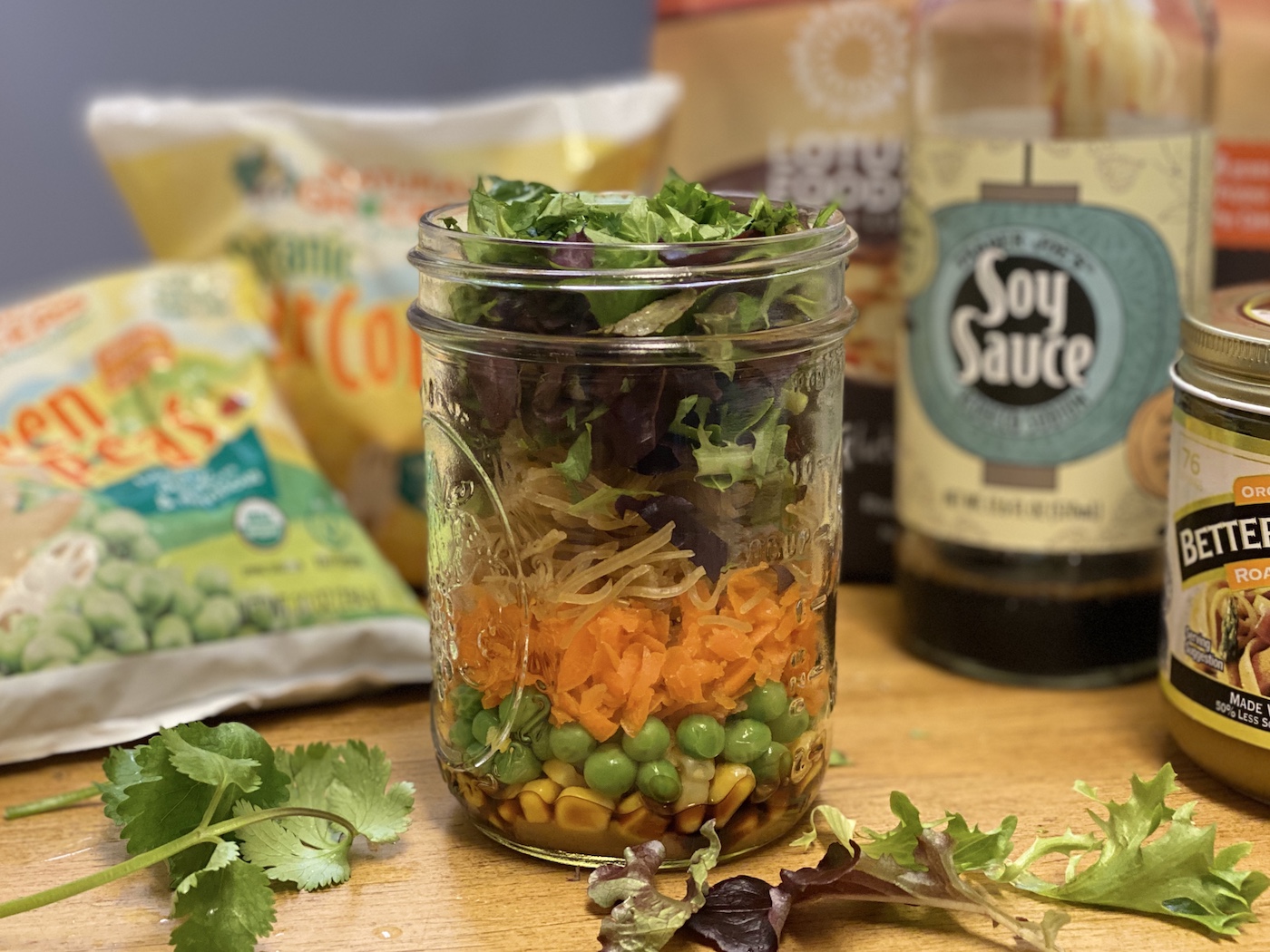 Best Mason Jar Instant Noodle Soup Recipe - How To Make Mason Jar Instant  Noodle Soup